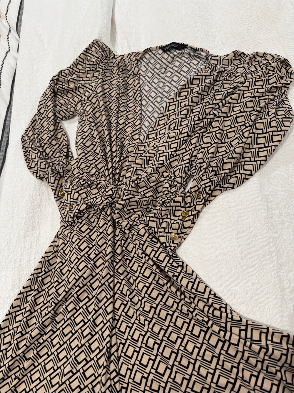 Geometric Print Wrap jumpsuit in Beige and Black